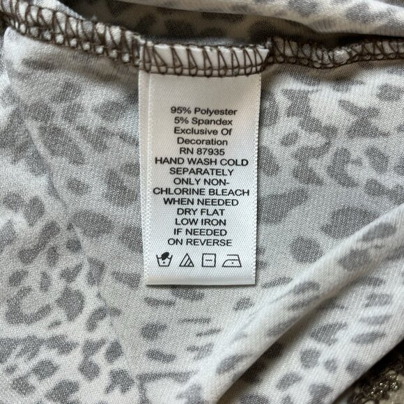 Susan Graver Liquid Knit Top Size 2X Leopard Print Tunic Comfort Glam Career - Picture 7 of 8